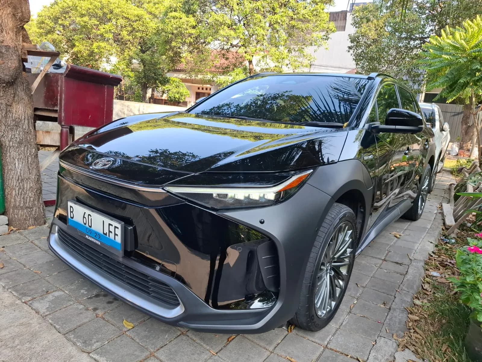 Panduan Memilih Mobil Keluarga 7-Seater Ideal Setelah Jual City Car