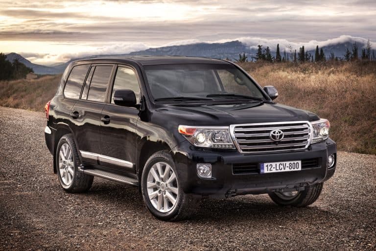Land Cruiser Bekas Lagi Banyak Diminati, Saatnya Jual Mobilmu?