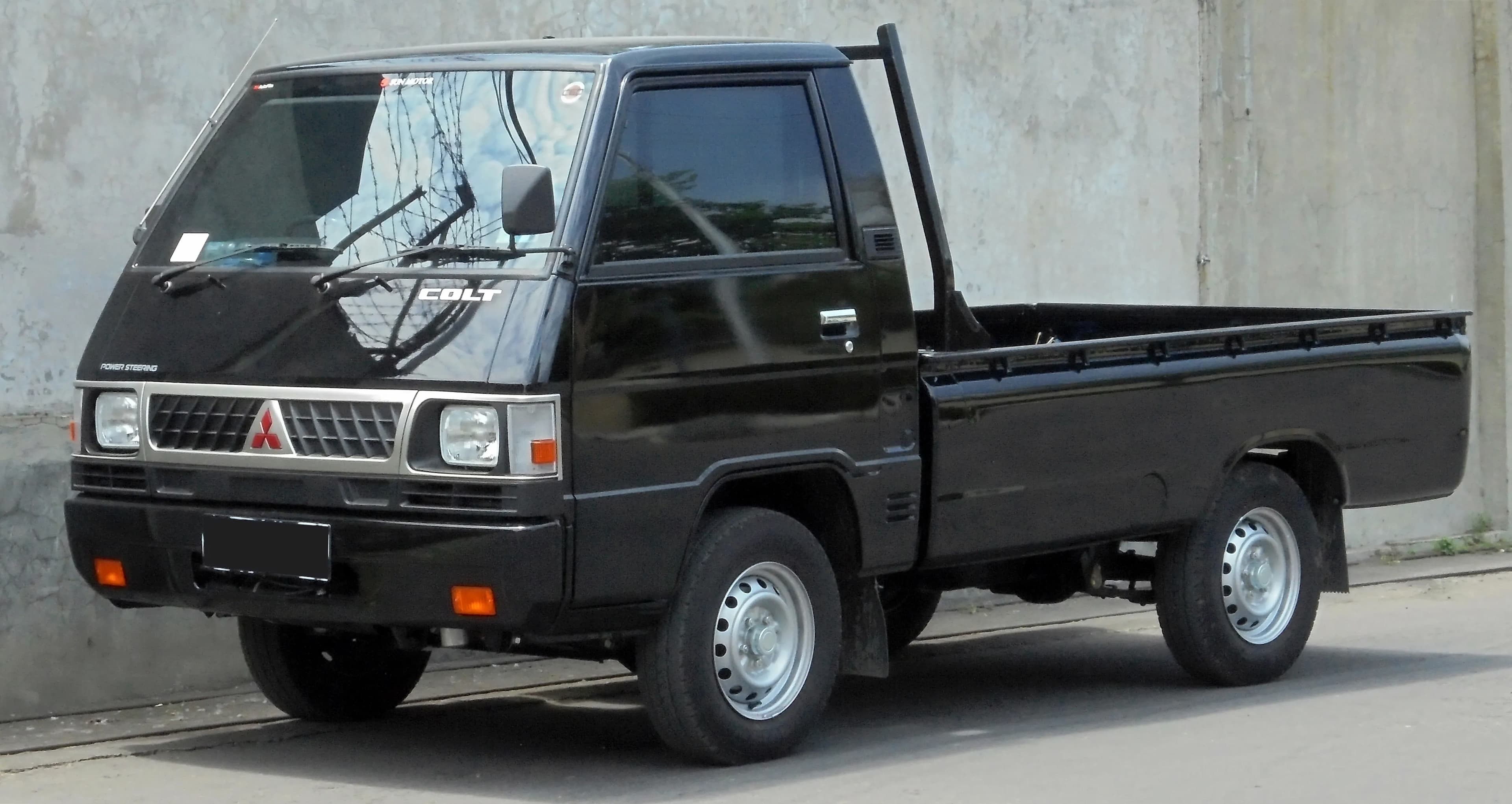 Jual Pick Up atau Mobil Niaga Bekas: Pembeli & Strateginya Berbeda dari Mobil Penumpang